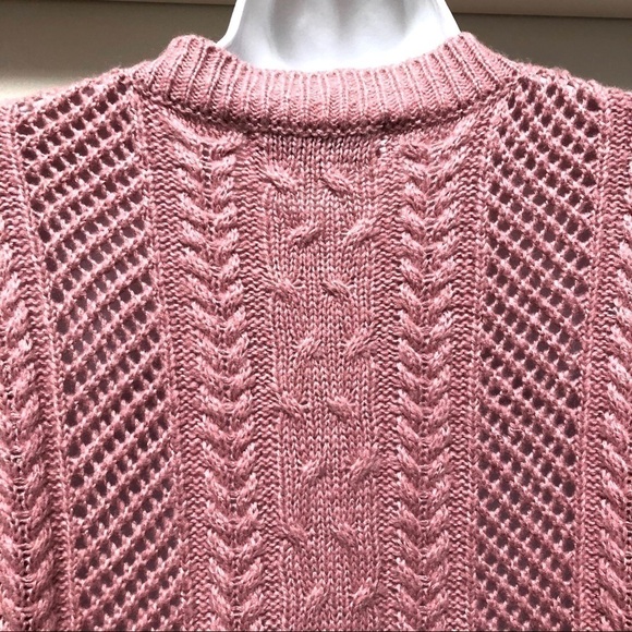 John + Jenn Oversized Cable Knit Sweater in Blush Pink Size S/P - Picture 5 of 9